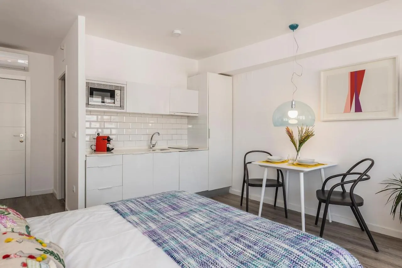 Pop Art, Apartamentos De Diseno En Arenal Seville Apartment