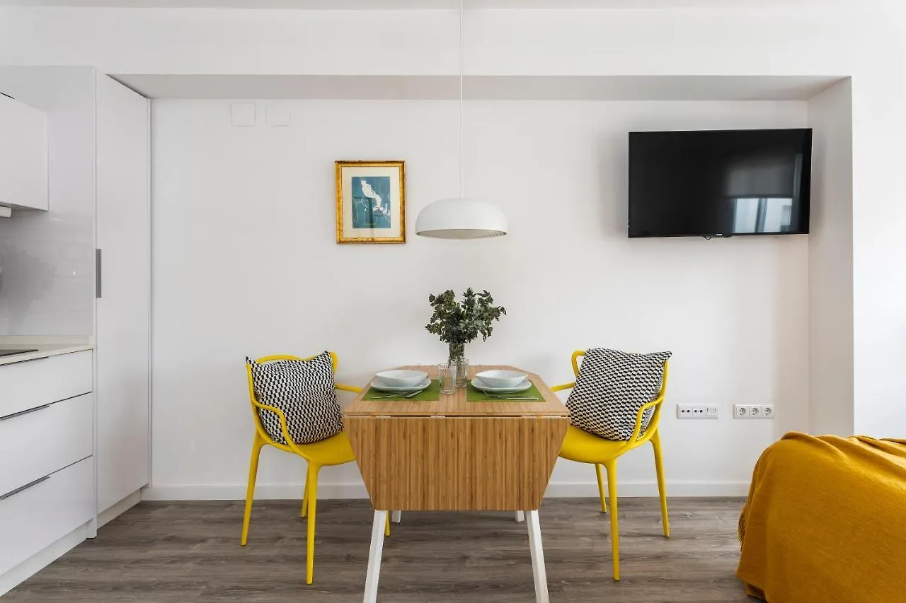 Pop Art, Apartamentos De Diseno En Arenal Seville 0*,