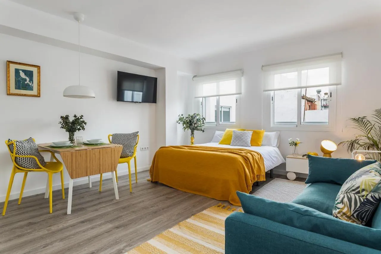 Pop Art, Apartamentos De Diseno En Arenal Seville Apartment