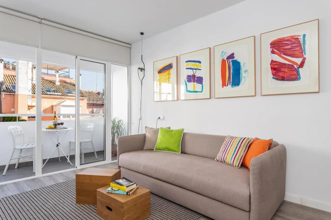Pop Art, Apartamentos De Diseno En Arenal Seville