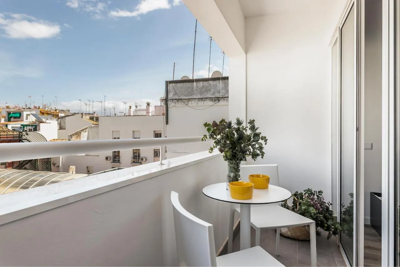 Apartment Pop Art, Apartamentos De Diseno En Arenal Seville