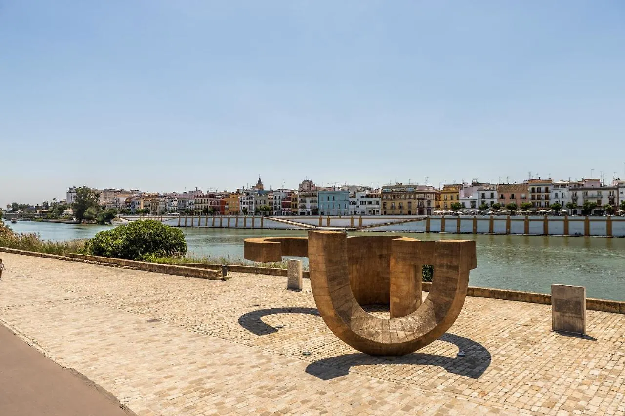 Pop Art, Apartamentos De Diseno En Arenal Seville Apartment